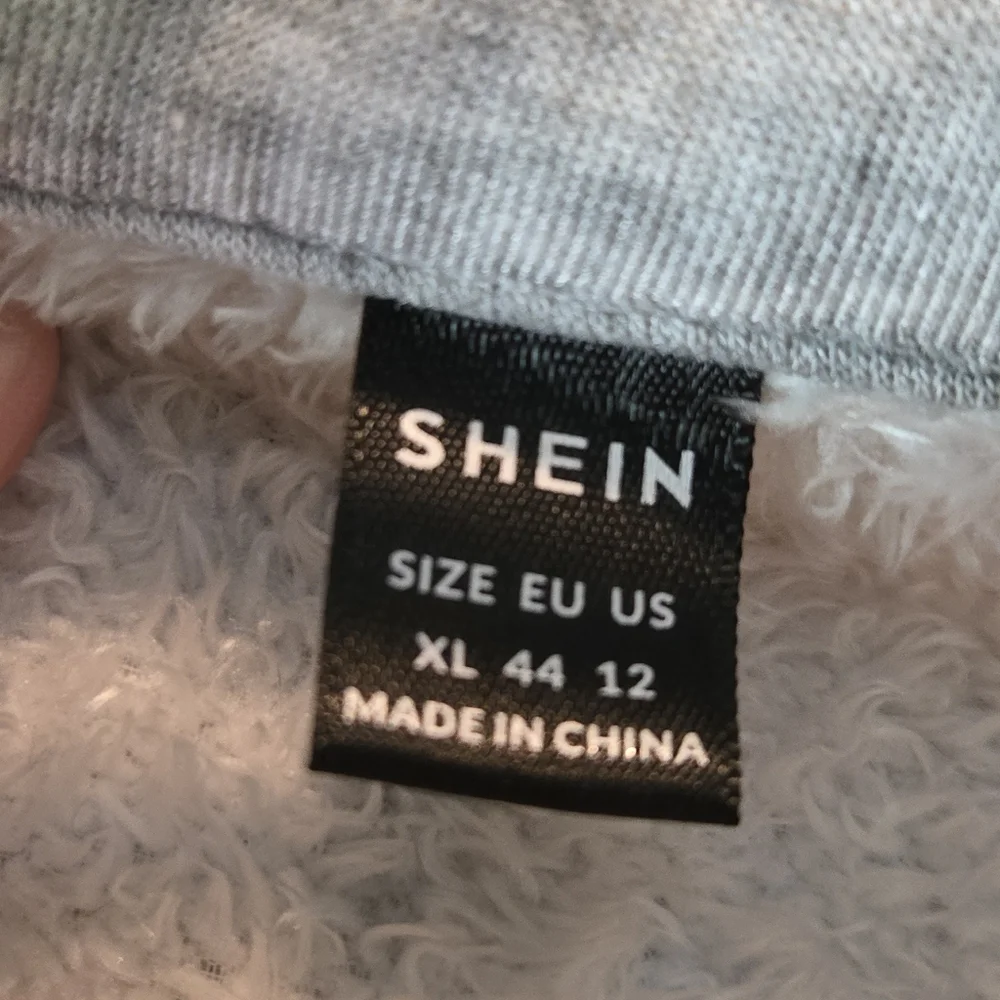 SHEIN Gray Fleece-Lined Sweatshirt - Picture 3 of 15